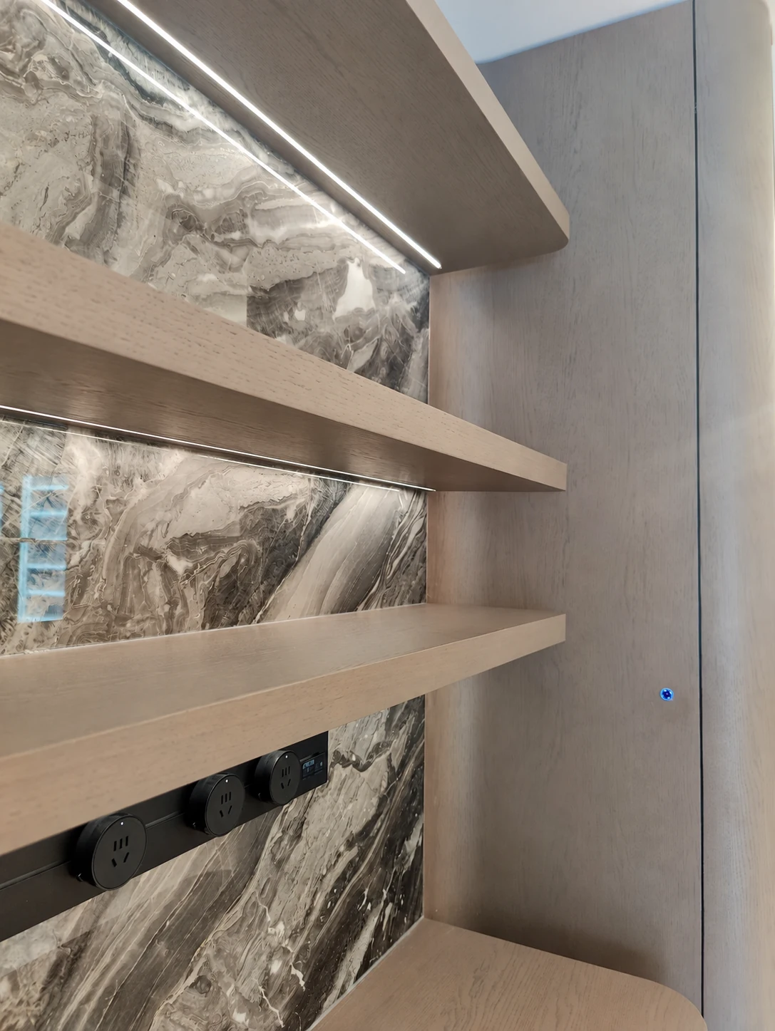 Hout & steen in balans · 4